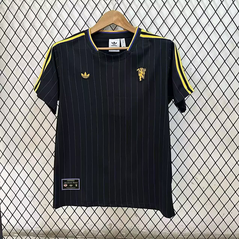 Man Uited Soccer Jersey 25 26
