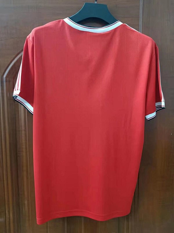 MU Home Retro Soccer Jersey 1983
