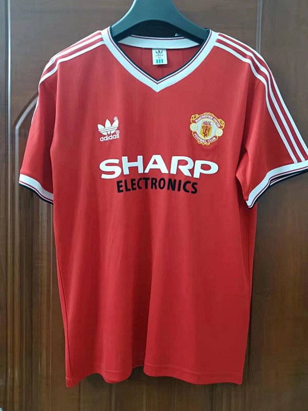 MU Home Retro Soccer Jersey 1983