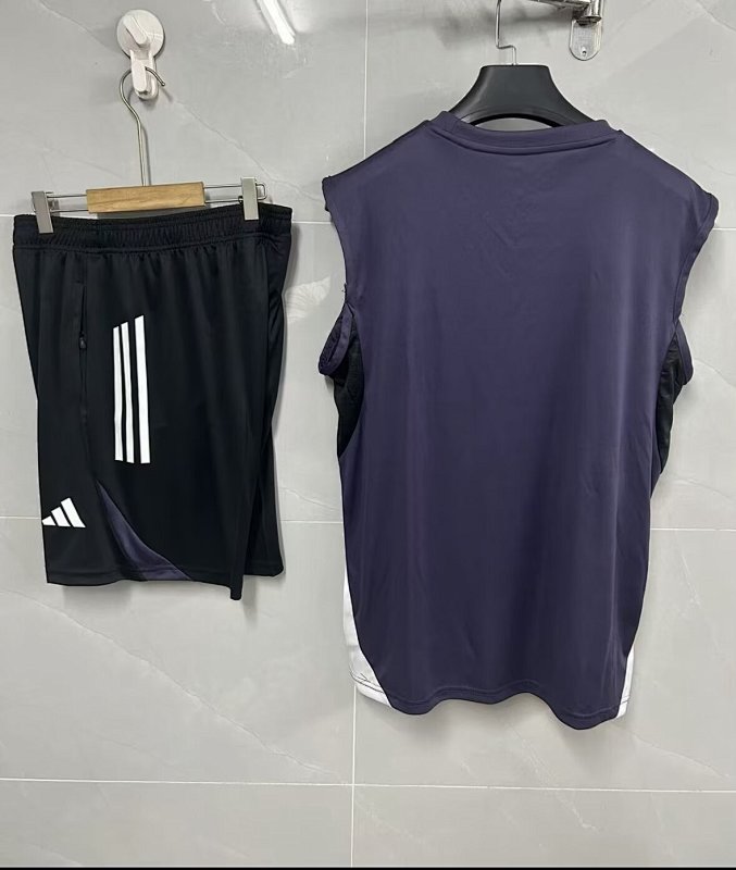 Man United Training Soccer Suit 25 26