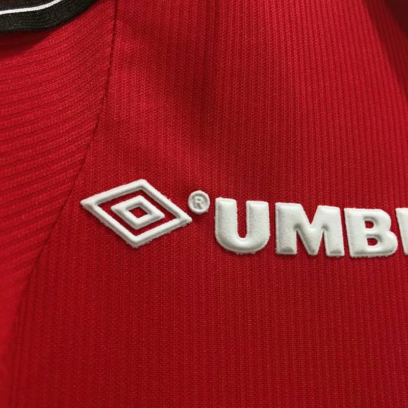 Man United Red Retro Soccer Jersey 1998 99