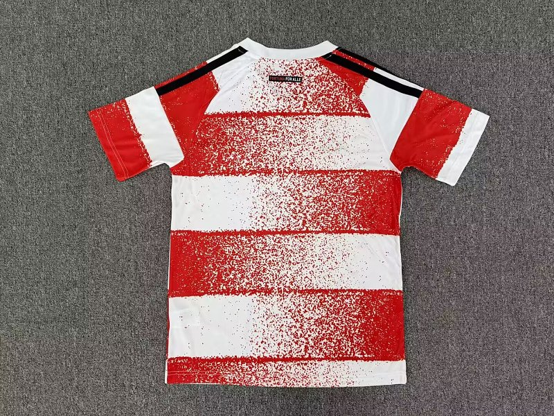 Dusseldorf Home Soccer Jersey 26 27-1040